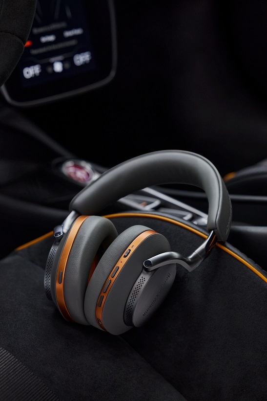 Bowers & Wilkins Px8 McLaren Edition